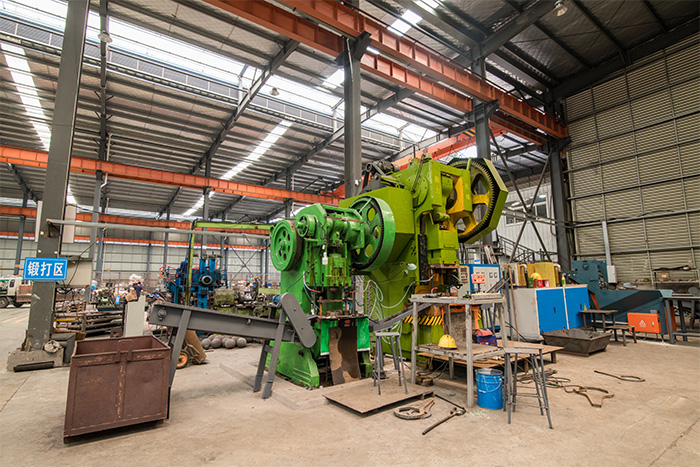 山东网架配件-锥头加工车间